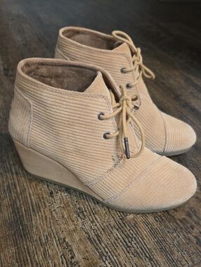 Toms Tan Corduroy Lace-Up Wedge Booties